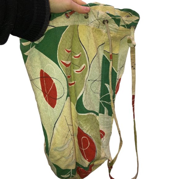 Vintage Bark Cloth Spring Green Red Leaf Print Cinch top Duffel bag - Picture 3 of 5